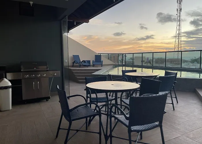 Apto com vista para o mar, Rooftop com piscina&sauna em Porto de Galinhas